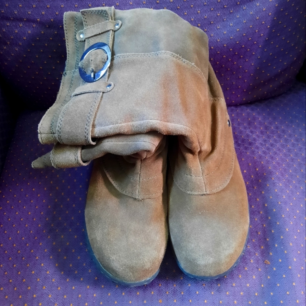 Khombu Leather Boots ~ Mavis